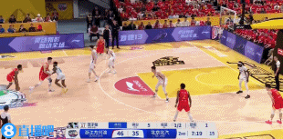 奋力反击！周琦击地妙传喂饼范子铭 杰曼抢断反击一条龙打停广厦