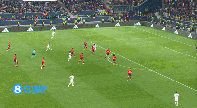 这球太帅！切尔基左脚原地凌空斩破门，姆巴佩横传助攻